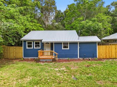 2036 Nw 33 Rd Avenue, House other with 3 bedrooms, 3 bathrooms and null parking in Gainesville FL | Image 1