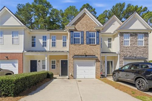2913 Greyhawk Ln, Cumming, GA, 30040-1221 | Card Image