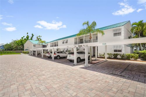 201-5673 Midnight Pass Rd, SARASOTA, FL, 34242-1750 | Card Image