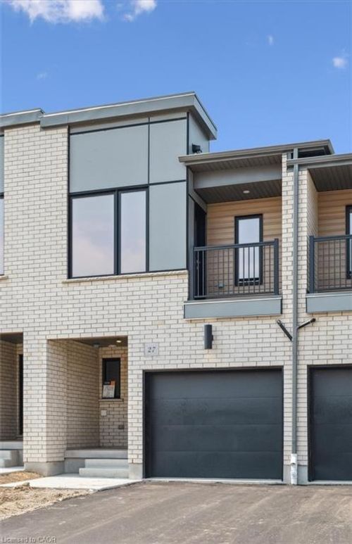 27 Benninger Dr, Kitchener, ON, N2E0K4 | Card Image