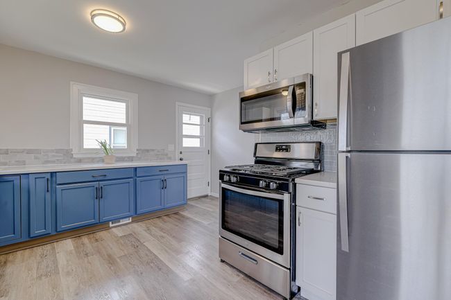 Added Counter Space & Stainless Appliances | Image 5
