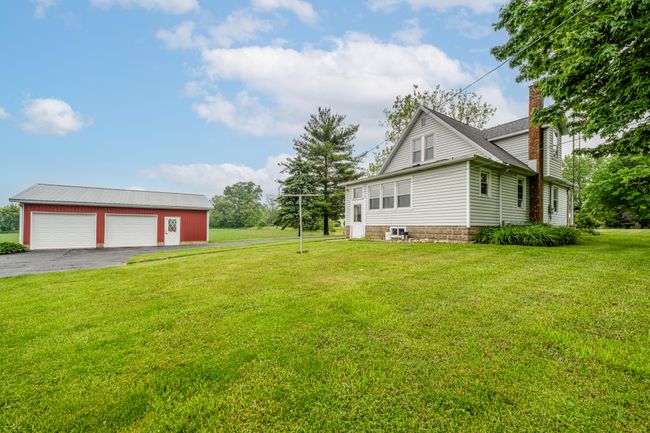 16576 Three Oaks Rd, House other with 3 bedrooms, 1 bathrooms and null parking in Three Oaks MI | Image 16