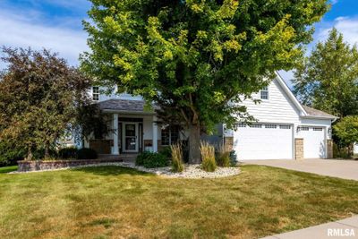 5726 New Castle Lane, House other with 5 bedrooms, 4 bathrooms and null parking in Bettendorf IA | Image 1