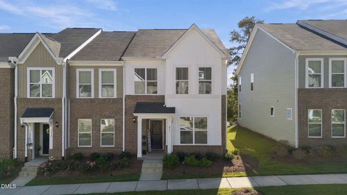 219 Chesapeake Commons St, Garner, NC, 27529-5355 | Card Image