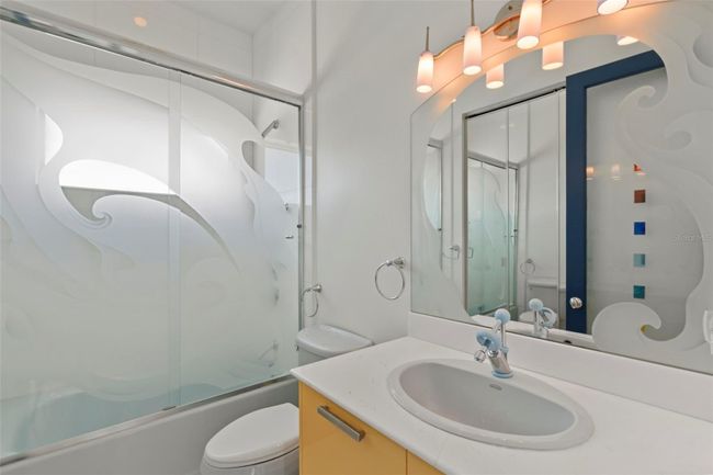 3rd floor full bath | Image 25