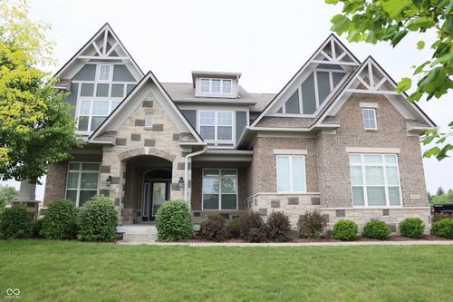 13044 Moorland Ln, Carmel, IN, 46074-4702 | Card Image