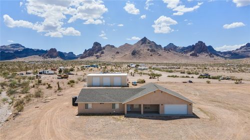 2949 S Chiricahua Rd, Golden Valley, AZ, 86413 | Card Image