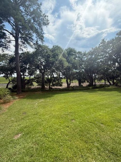 16 W Haven, Beaufort, SC, 29906-9201 | Card Image