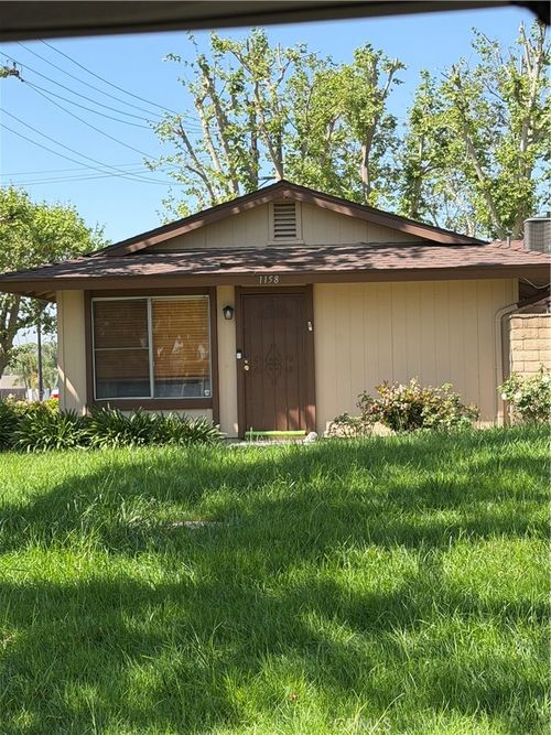 1158 W Philadelphia St, Ontario, CA, 91762-6153 | Card Image