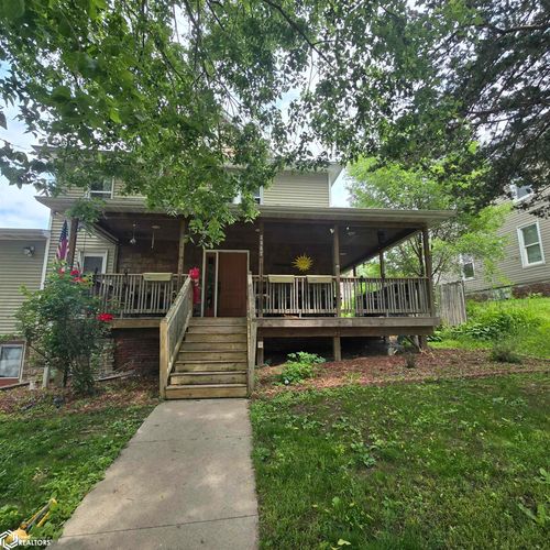 2007 7th Ave E, University Park, IA, 52595-7703 | Card Image