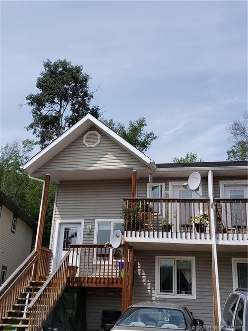 11312 91 St, Peace River, AB, T8S1P6 | Card Image