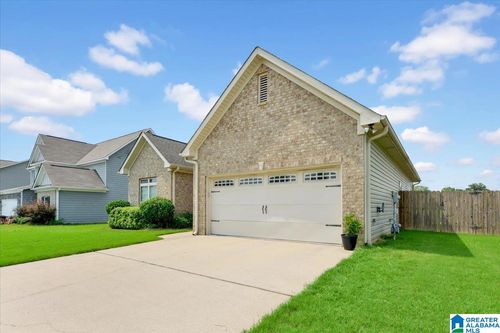 1049 Pilgrim Ln, MONTEVALLO, AL, 35115-8627 | Card Image
