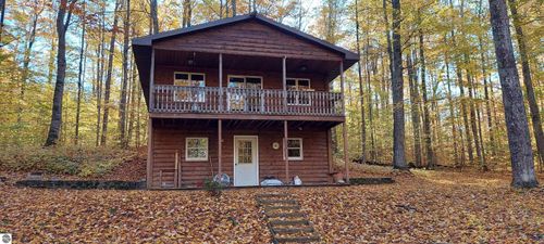 8364 Del Mason Rd, Mancelona, MI, 49659-7864 | Card Image