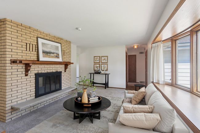 1200 Wexford Dr, House other with 3 bedrooms, 2 bathrooms and null parking in Waunakee WI | Image 5