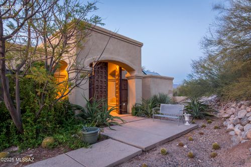 4519 N Camino Kino, Tucson, AZ, 85718 | Card Image