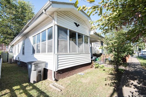 607 Barnett St, Vincennes, IN, 47591-1131 | Card Image