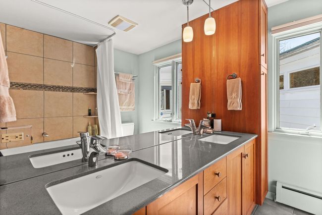 68 Ledge Rd, House other with 2 bedrooms, 2 bathrooms and null parking in Burlington VT | Image 42