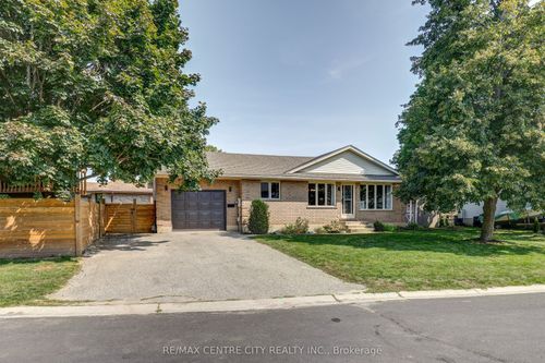 25 Hawthorne Cres, Aylmer, ON, N5H3C2 | Card Image