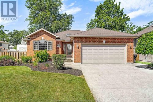 10 Elwood Crt, Cottam, ON, N0R1B0 | Card Image