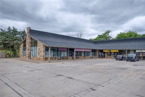 20445 Route 19 Units 1-2-3, Cranberry Twp, PA, 16066 | Card Image