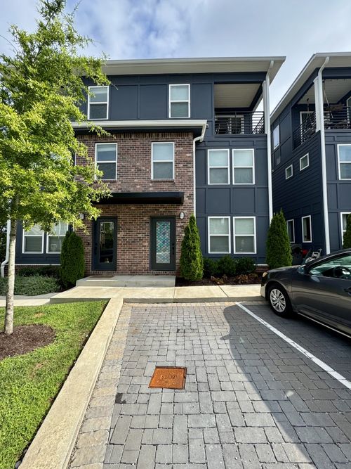 apt-15-102 Duke St, Nashville, TN, 37207-4547 | Card Image