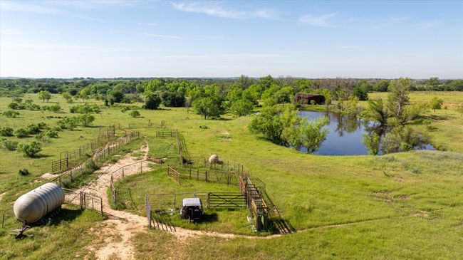 Photo of the corral that will convey with the property. Cattle chute is excluded. | Image 12