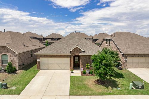 5829 Pensby Dr, Aubrey, TX, 76227-2888 | Card Image