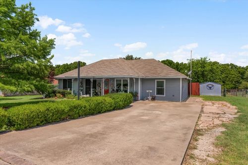 121 Kinbrook Lane, Weatherford, TX, 76087 | Card Image