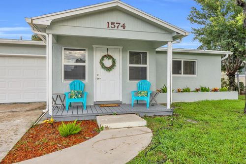 1574 Ne Arch Ave Avenue, Jensen Beach, FL, 34957 | Card Image