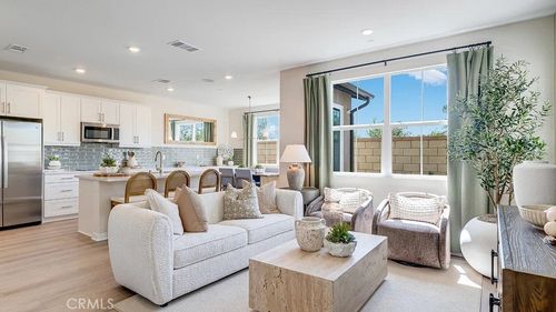 2651 E Forest Paseo, Ontario, CA, 91762-7515 | Card Image