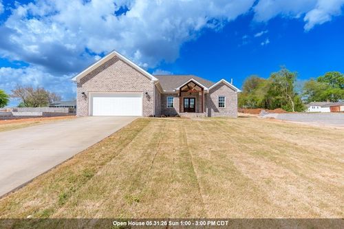 805 Michigan Ave, Muscle Shoals, AL, 35661-2218 | Card Image