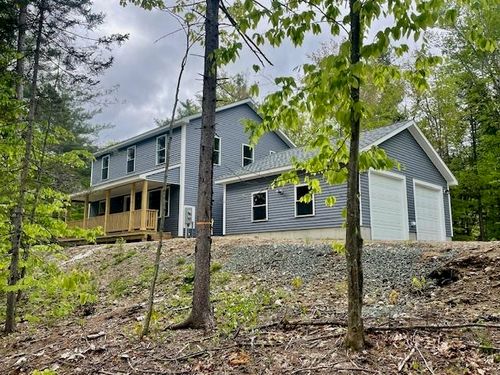 154 Village Rd, Shelburne, NH, 03581-3209 | Card Image