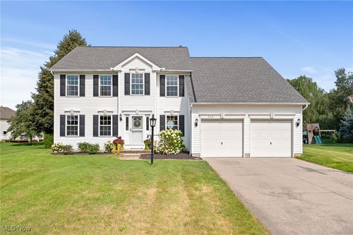 562 Brookstone Ct, Copley, OH, 44321-1265 | Card Image