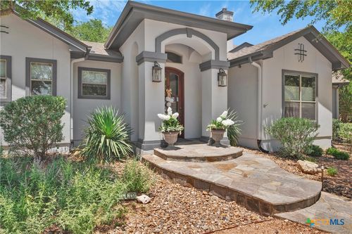 10319 Oak Forest Way, New Braunfels, TX, 78132-3601 | Card Image
