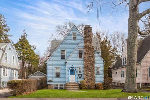 109 Oaklawn Ave, Stamford, CT, 06905-3620 | Card Image