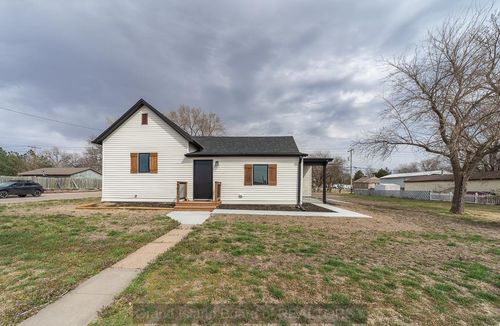 901 S Lincoln Ave, Hastings, NE, 68901-6933 | Card Image