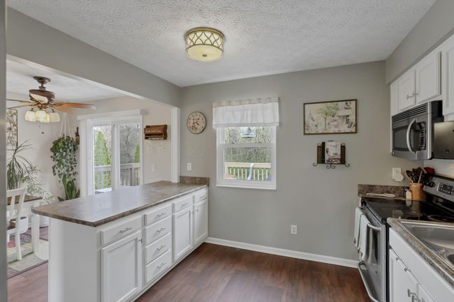 5846 Canal Bridge Dr, House other with 4 bedrooms, 2 bathrooms and null parking in Canal Winchester OH | Image 12