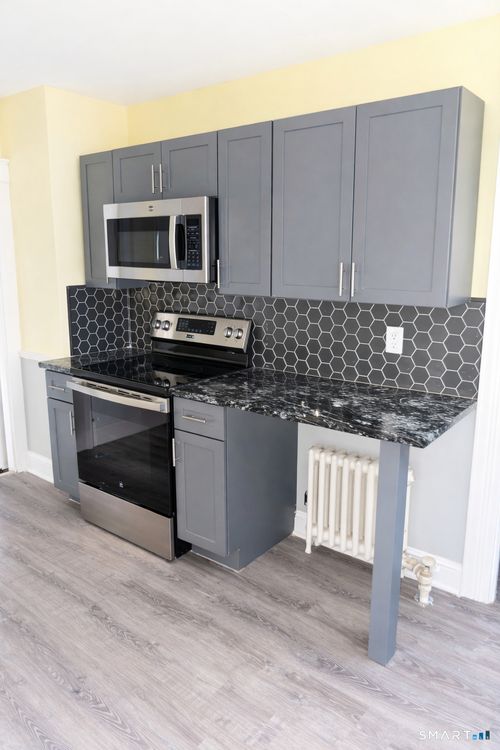 2-65 Wooding St, Bristol, CT, 06010-4314 | Card Image