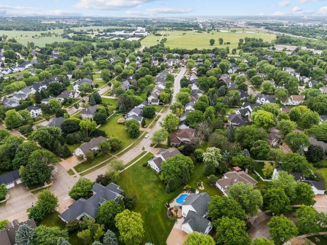 301 E Wayfarer Lane, House other with 4 bedrooms, 4 bathrooms and null parking in APPLETON WI | Image 56