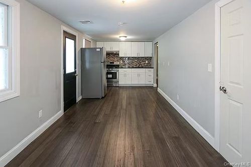 335 Gillette St, Dix Hills, NY, 11746-7027 | Card Image