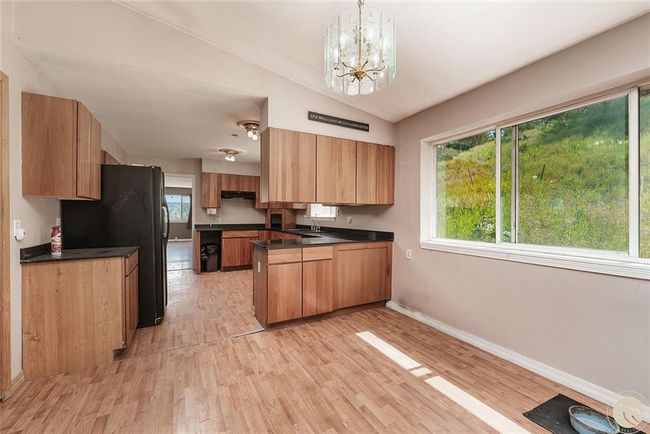 20 S Yellowstone Stage Trail Rd, House other with 4 bedrooms, 3 bathrooms and null parking in Reed Point MT | Image 6