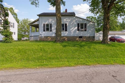 80 Egbert Rd, Bedford, OH, 44146 | Card Image