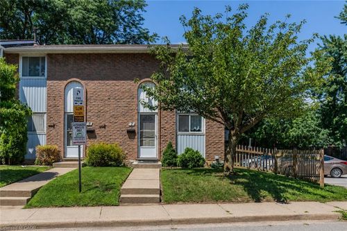 7-25 Linfield Dr, Saint Catharines, ON, L2N5T7 | Card Image