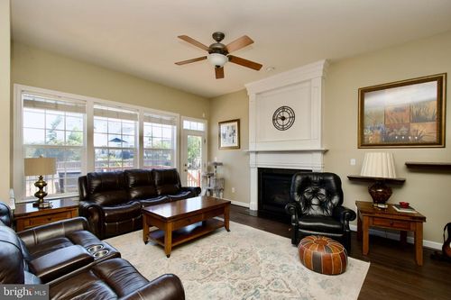 25272 Oribi Pl, ALDIE, VA, 20105-3406 | Card Image