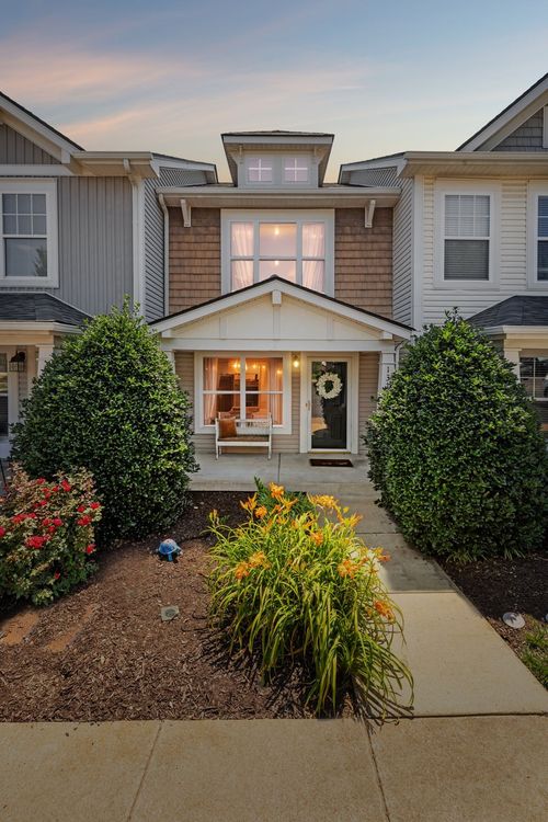 131 Shadow Glen Dr, Nashville, TN, 37211-7398 | Card Image