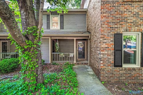 2140 Greenwood Pl Sw, Huntsville, AL, 35802-4470 | Card Image