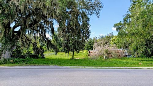 5211 Warm Springs Ave, Wildwood, FL, 34785-8006 | Card Image