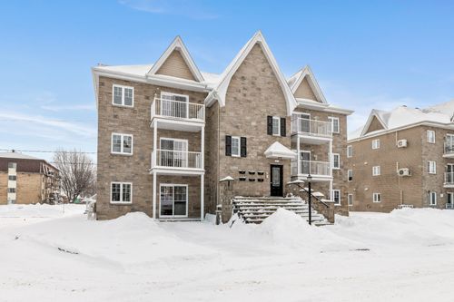 6-301 Ch. Larocque, Salaberry de Valleyfield, QC, J6T4C1 | Card Image