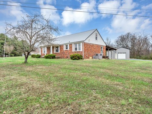 1732 Buck Hollow Rd, Chapmansboro, TN, 37035-5300 | Card Image