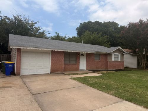 6541 Avalon Dr, Watauga, TX, 76148-2939 | Card Image